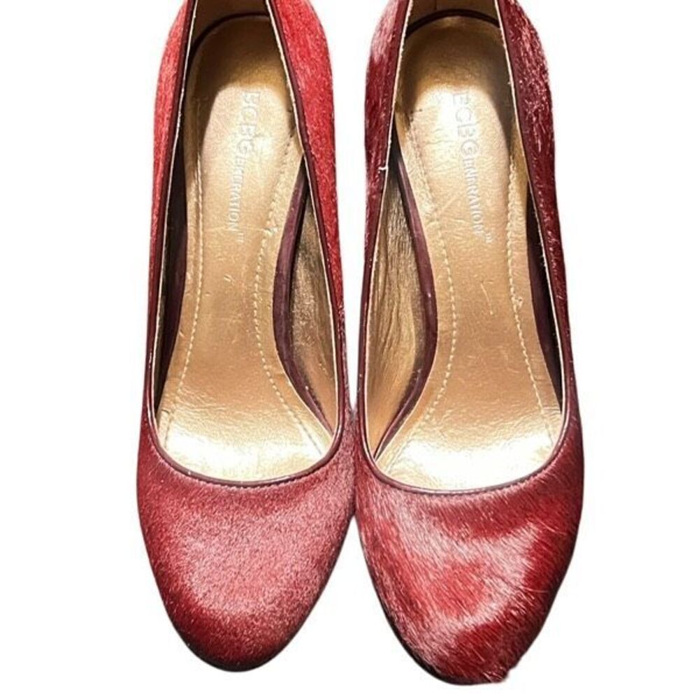 BCBGeneration TinaS2 Maroon Synthetic Calf Hair Round Toe Pumps Size 7.5